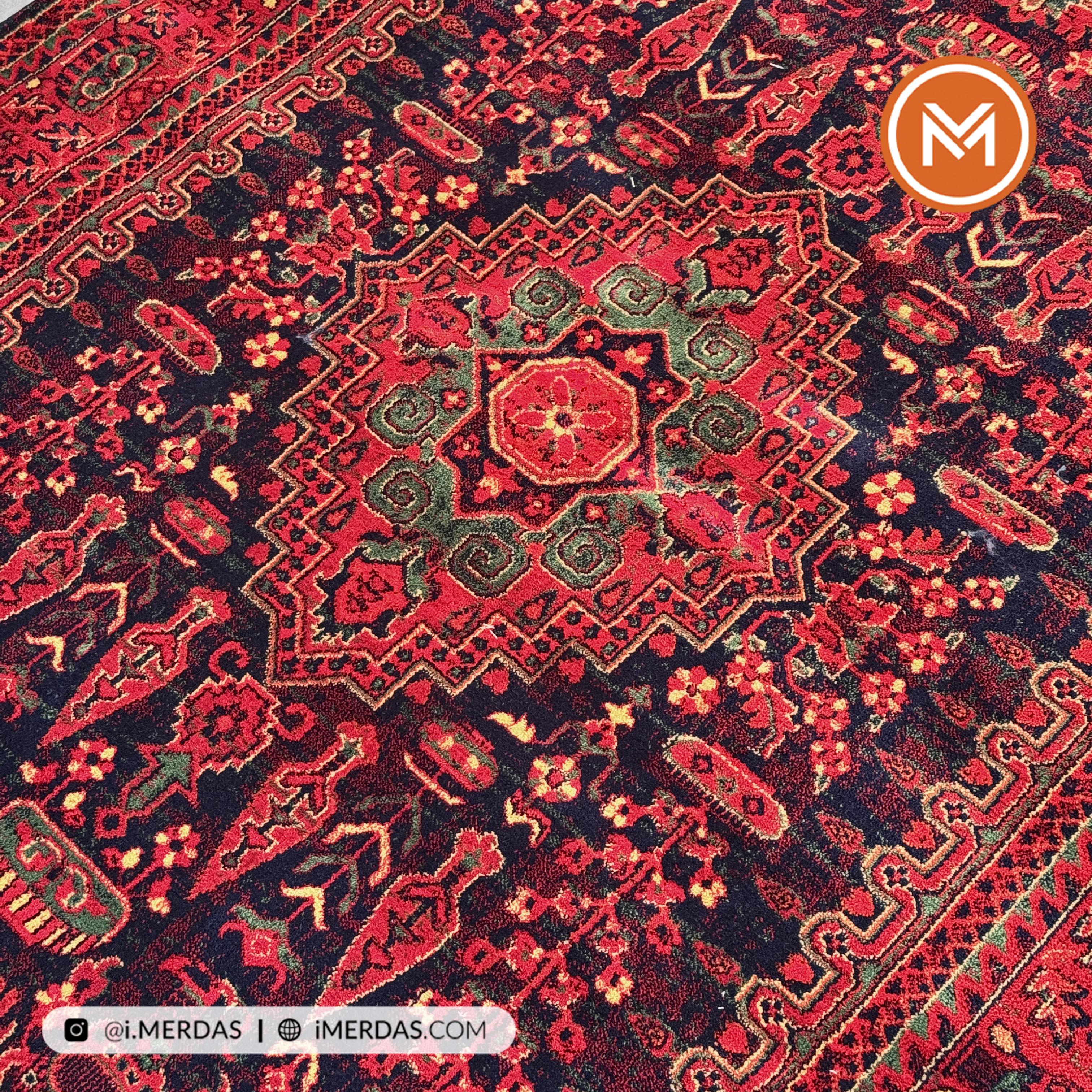 فرش گبه هرمس کد 6045 زمینه سرمه ای